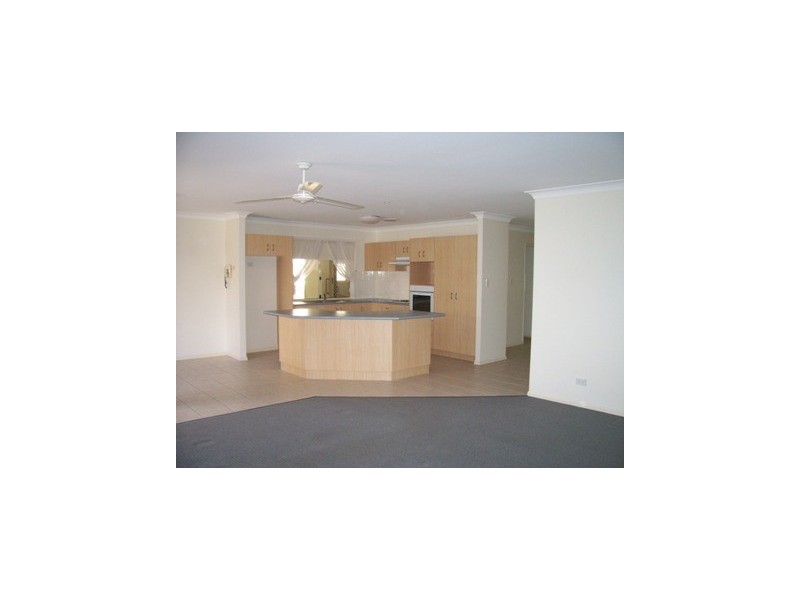 112-196 Logan St, Eagleby QLD 4207