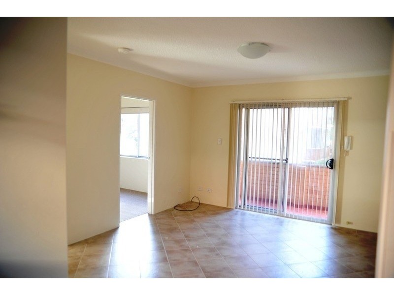 1/47 Meadow Crescent, Meadowbank NSW 2114