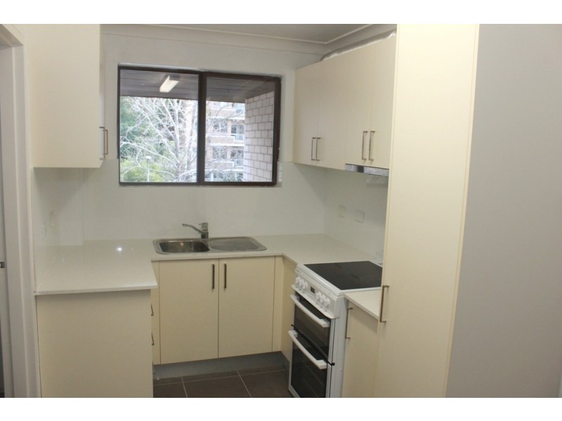 18/2-4 Lachlan Ave, North Ryde NSW 2113