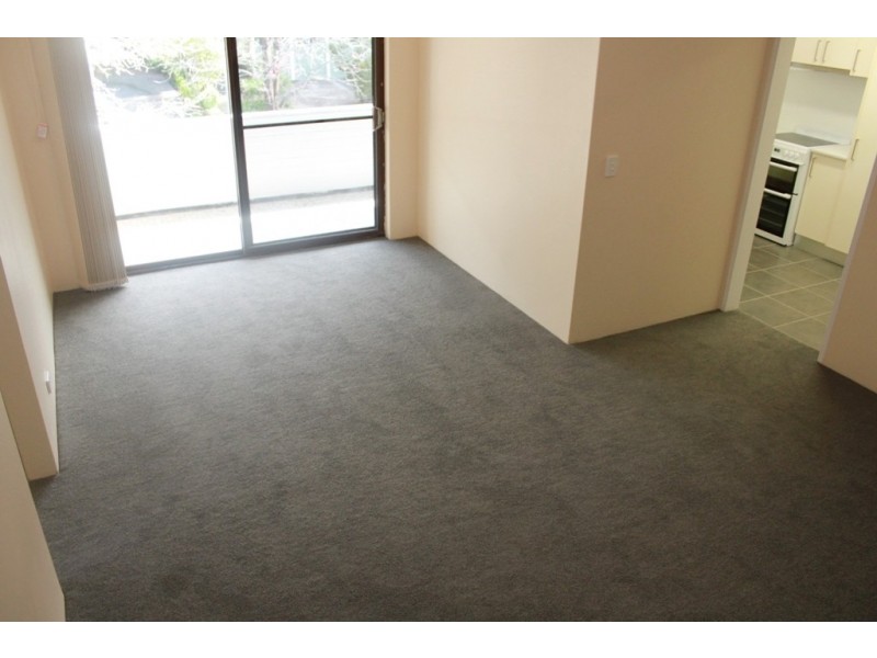 18/2-4 Lachlan Ave, North Ryde NSW 2113