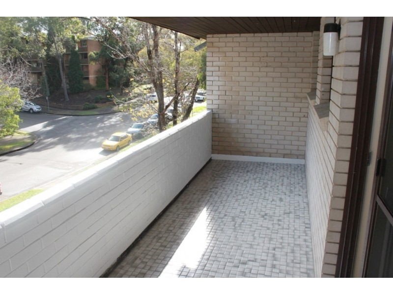 18/2-4 Lachlan Ave, North Ryde NSW 2113