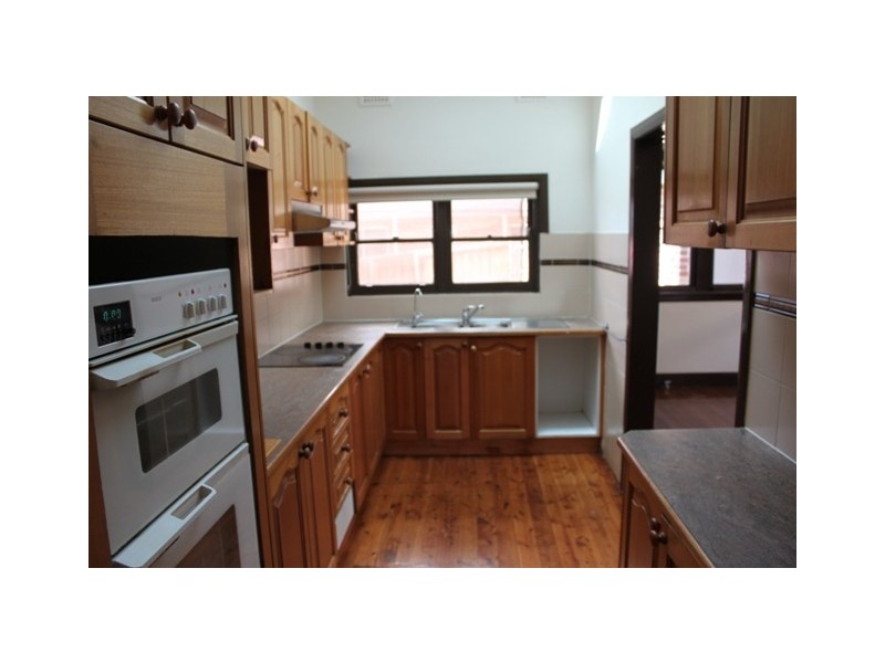 4 Simla Rd, Denistone NSW 2114