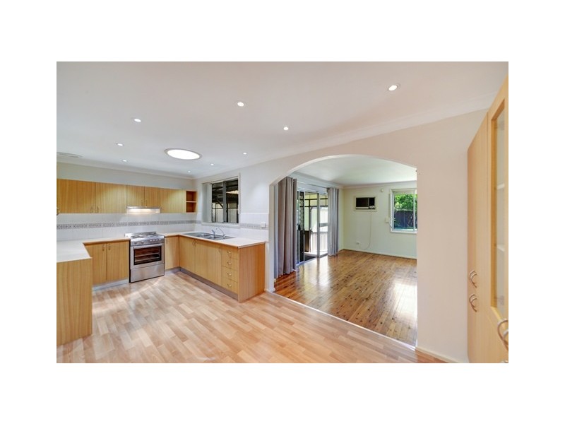 5 Rosalie Cres, Greenacre NSW 2190