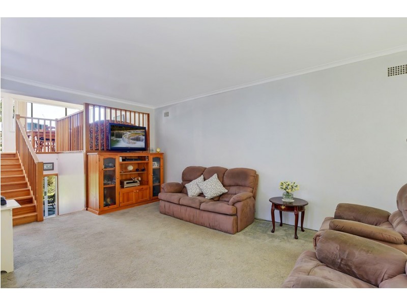 110 Lancaster Ave, Melrose Park NSW 2114