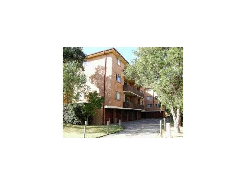 15/10 Maxim St, West Ryde NSW 2114