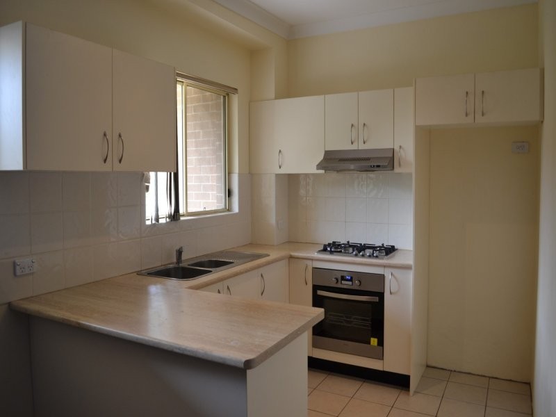 10/6 Garner St, St Marys NSW 2760