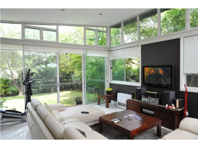 17a Glenayr Ave, West Ryde NSW 2114