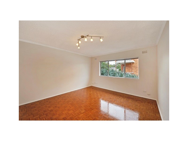 9/20 Bank St, Meadowbank NSW 2114