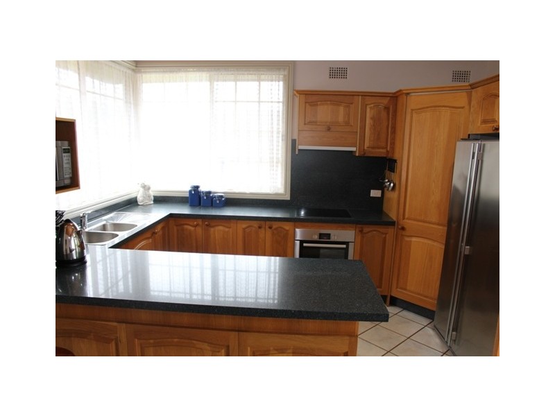 34 Fremont Ave, Ermington NSW 2115