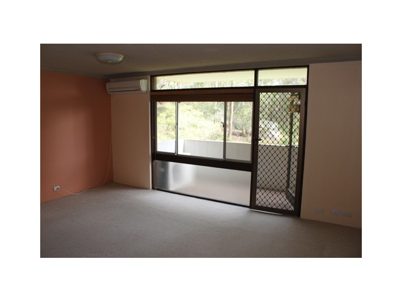 15/12 Meadow Cres, Meadowbank NSW 2114