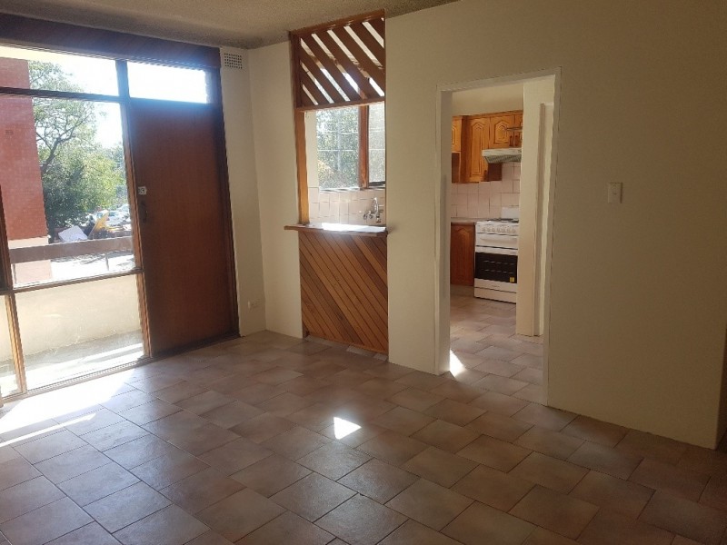 2/9 Bank St, Meadowbank NSW 2114