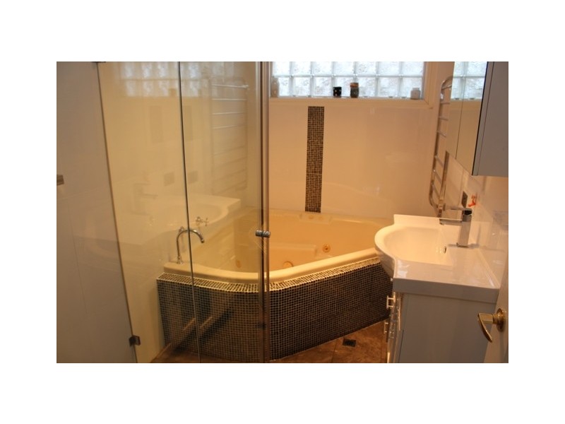 4 Massie St, Ermington NSW 2115