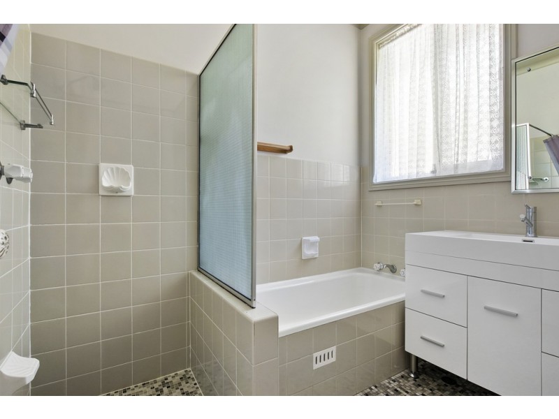 34 Fremont Ave, Ermington NSW 2115