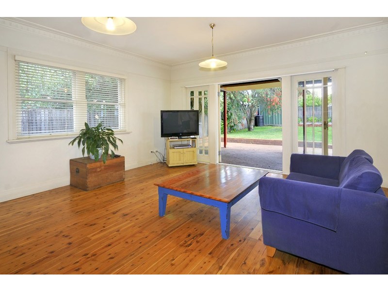10  Macintosh St, Melrose Park NSW 2114