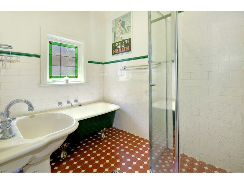 10  Macintosh St, Melrose Park NSW 2114
