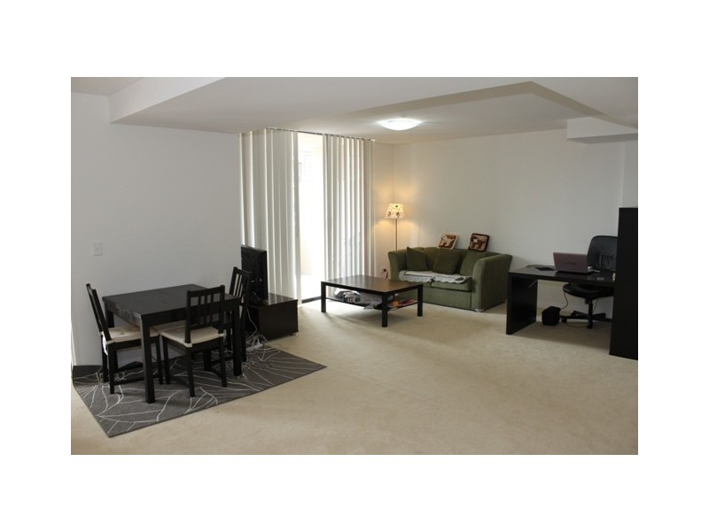 6 Porter Street, Meadowbank NSW 2114