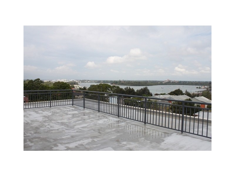 6 Porter Street, Meadowbank NSW 2114