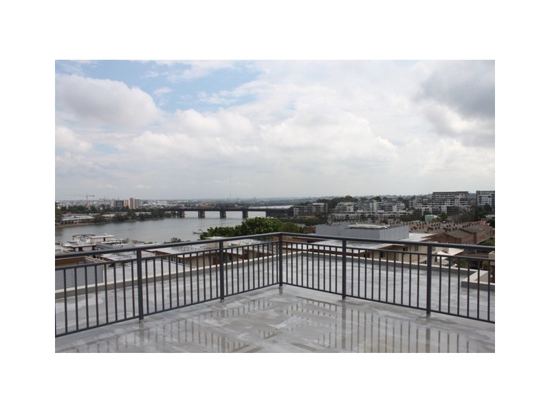 6 Porter Street, Meadowbank NSW 2114