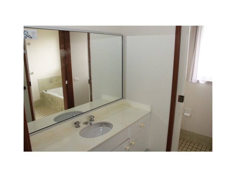 32 Griffiths Street, Ermington NSW 2115