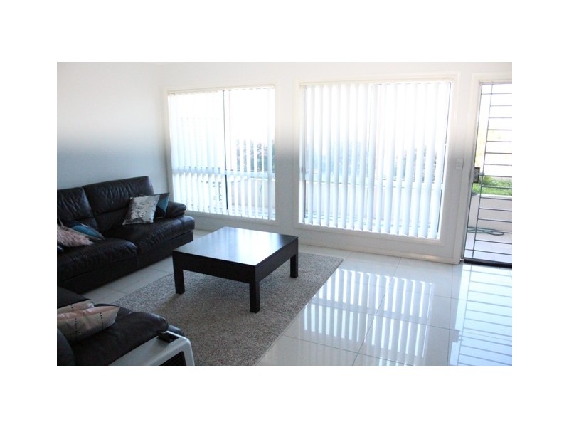 2-4 Dean Cres, Ermington NSW 2115