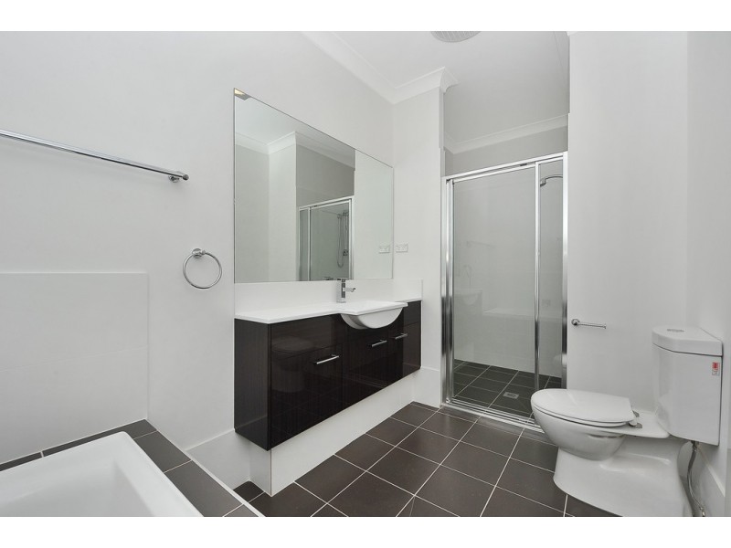 10A Sinfeld St, Ermington NSW 2115