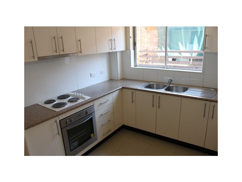 8/17 Bank st, Meadowbank NSW 2114