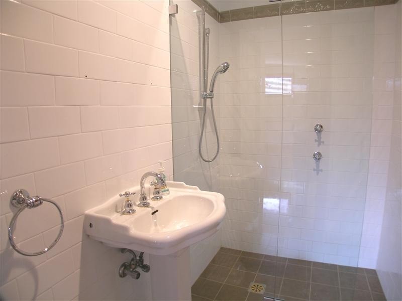 27 Maxim St, West Ryde NSW 2114