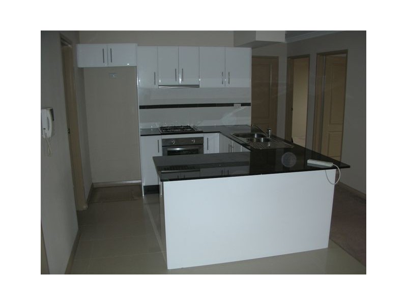 27/8-14 Oxford St, Blacktown NSW 2148