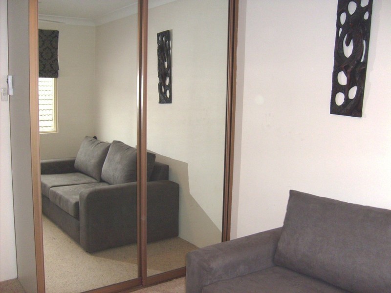 5/9 Bank Street, Meadowbank NSW 2114