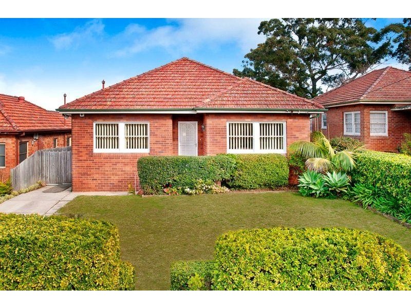 49 Glenayr Avenue, Denistone West NSW 2114