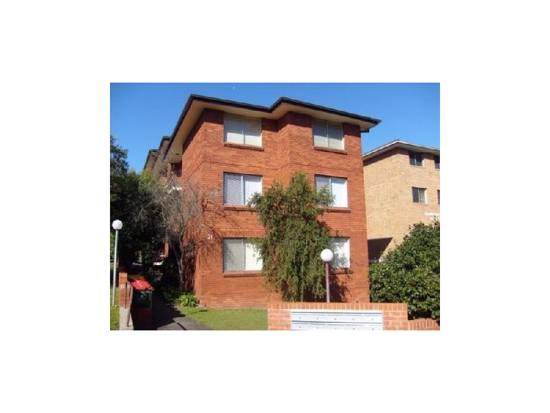 2/21 Terry Road, West Ryde NSW 2114