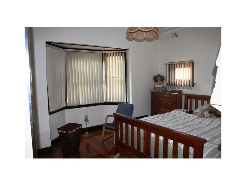 4 Simla Road, Denistone NSW 2114