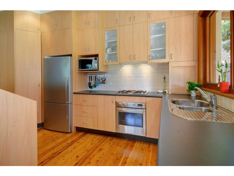 16 Macintosh St, Melrose Park NSW 2114