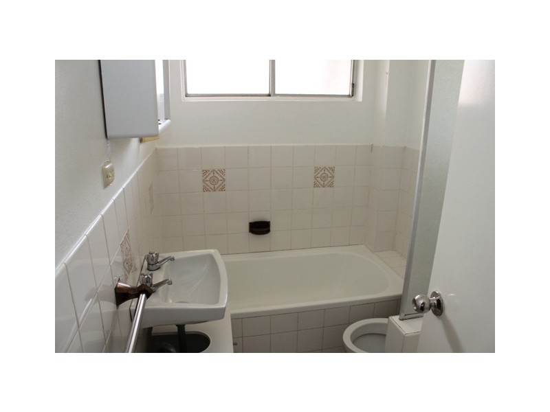 6/9 Meadow Crescent, Meadowbank NSW 2114