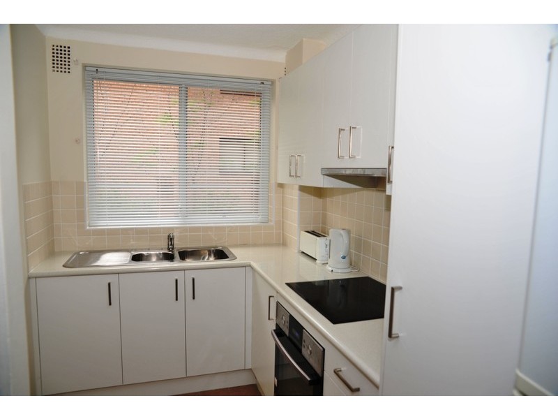 2/41 Meadow Crescent, Meadowbank NSW 2114