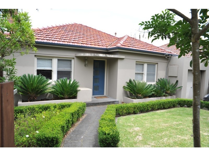 17 Glenayr Avenue, Denistone West NSW 2114