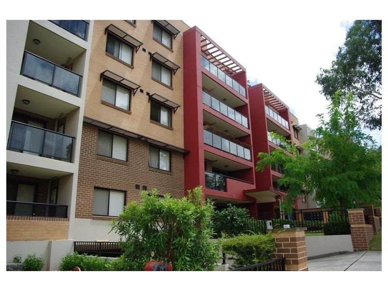 27/8-14 Oxford Street, Blacktown NSW 2148