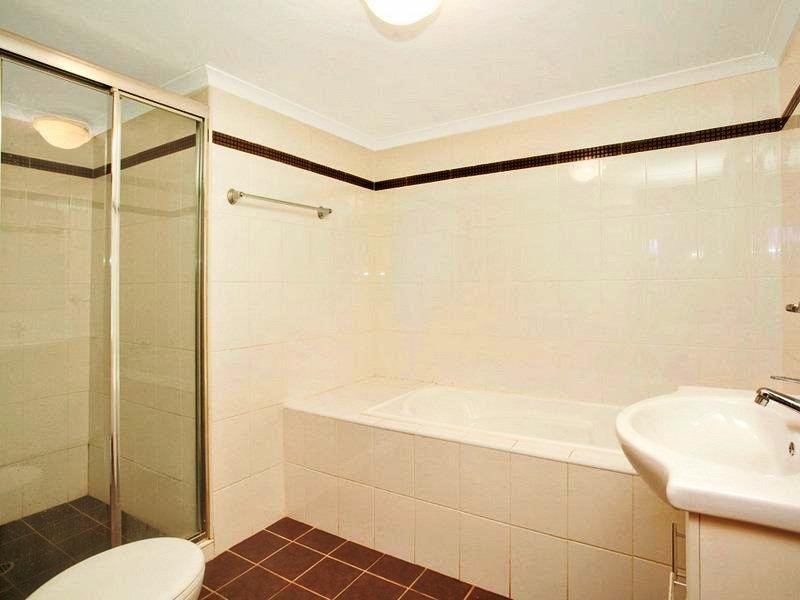 27/8-14 Oxford Street, Blacktown NSW 2148