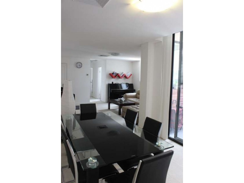 6317/6 Porter Street, Meadowbank NSW 2114