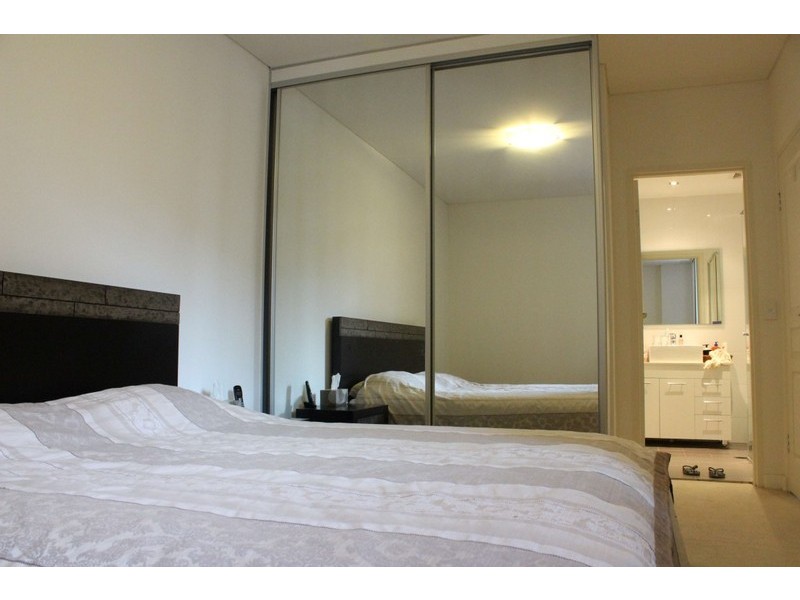 6317/6 Porter Street, Meadowbank NSW 2114