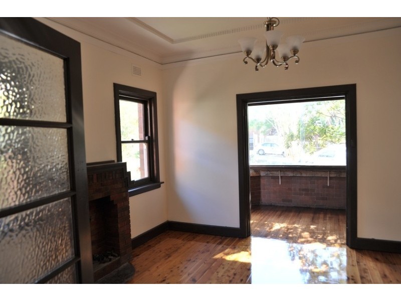 4 Simla Road, Denistone NSW 2114