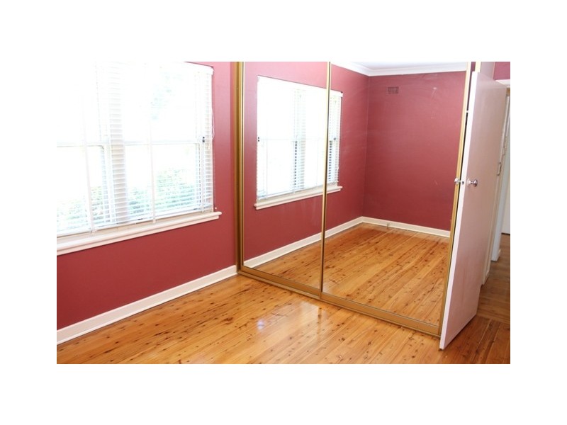 15 Driver St, Denistone West NSW 2114