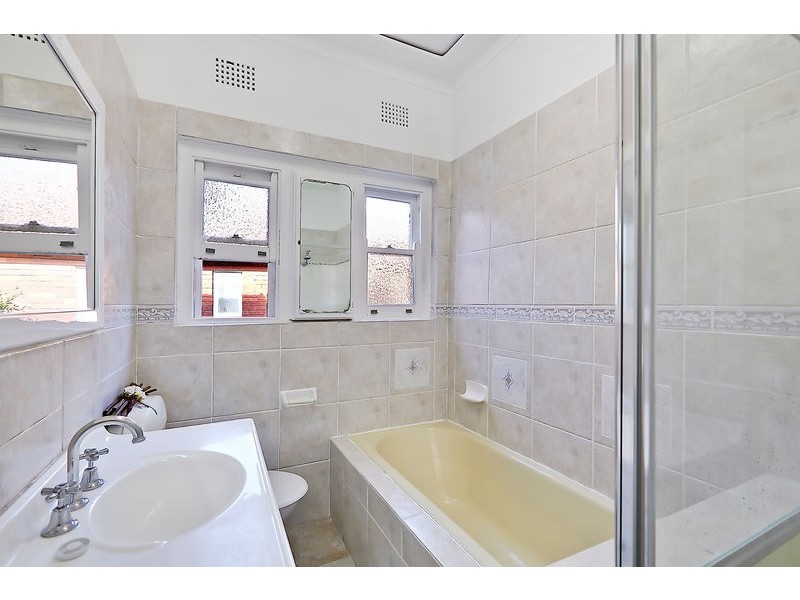 22 Crowley Crescent, West Ryde NSW 2114