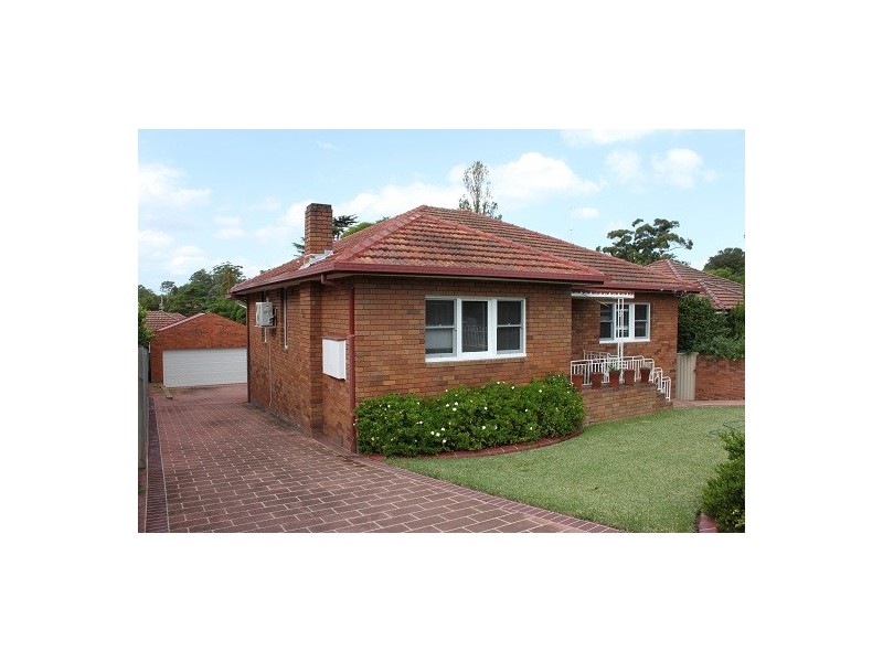 527  Blaxland Road, Denistone East NSW 2112