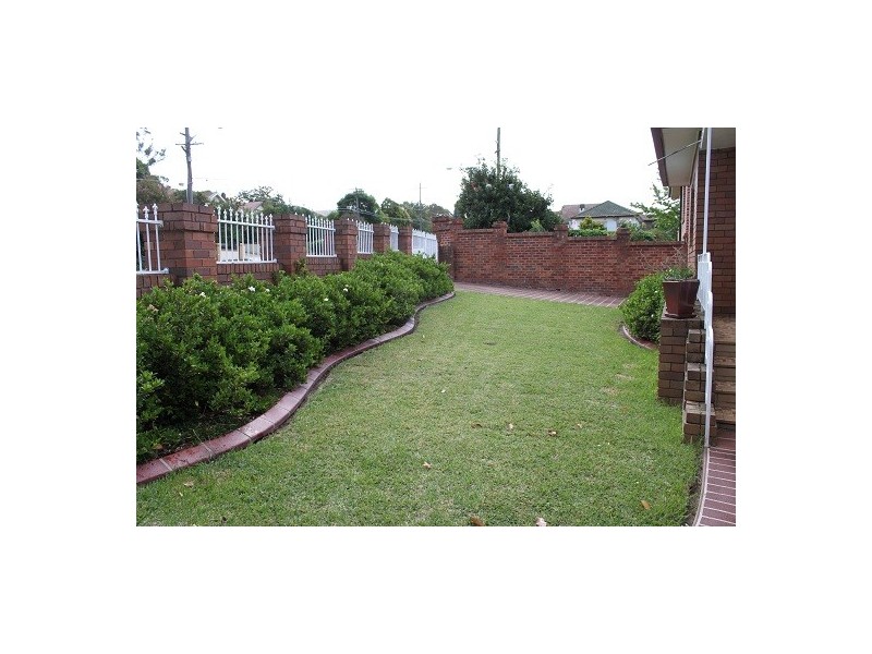 527  Blaxland Road, Denistone East NSW 2112
