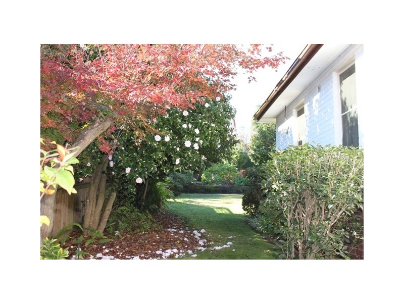 32 Mirool Street, Denistone West NSW 2114