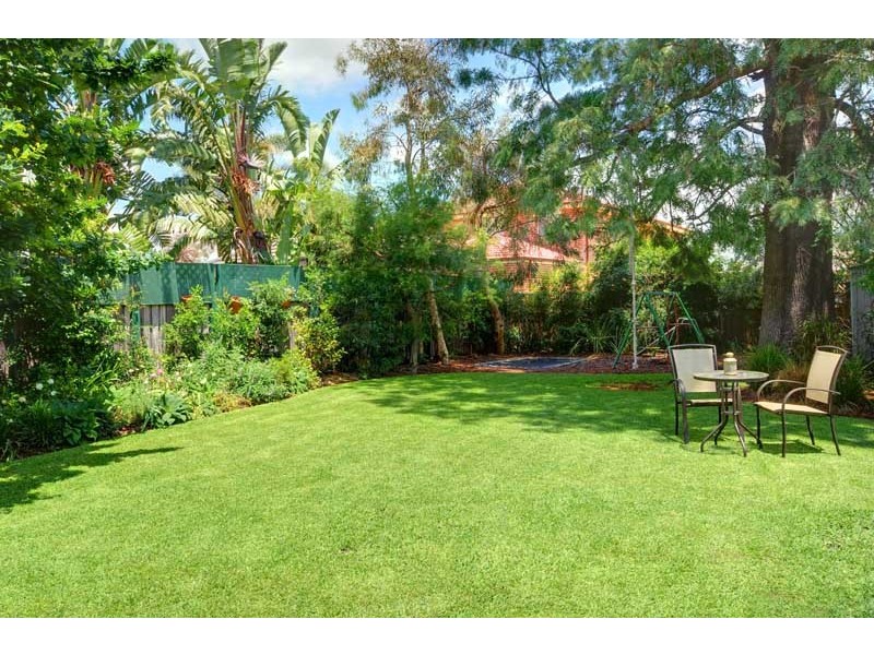 16 Macintosh Street, Melrose Park NSW 2114