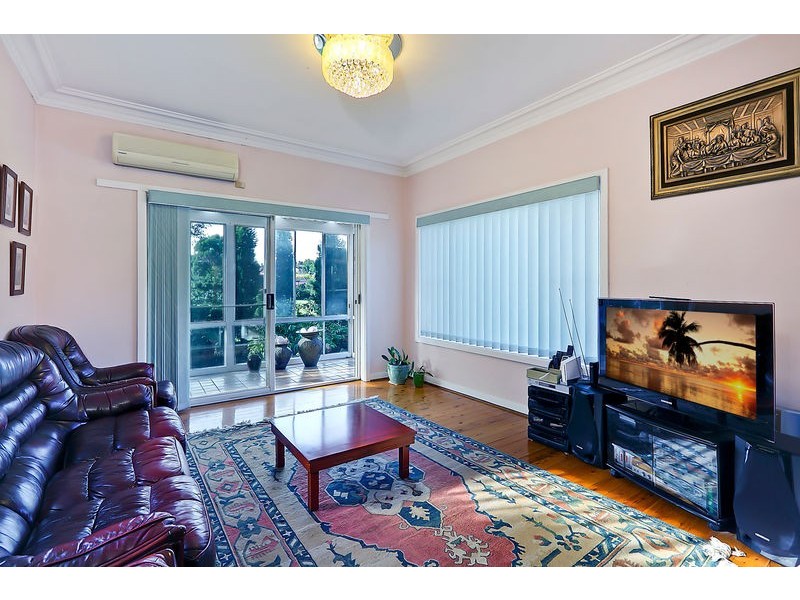 22 Crowley Crescent, Melrose Park NSW 2114