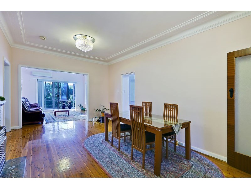 22 Crowley Crescent, Melrose Park NSW 2114