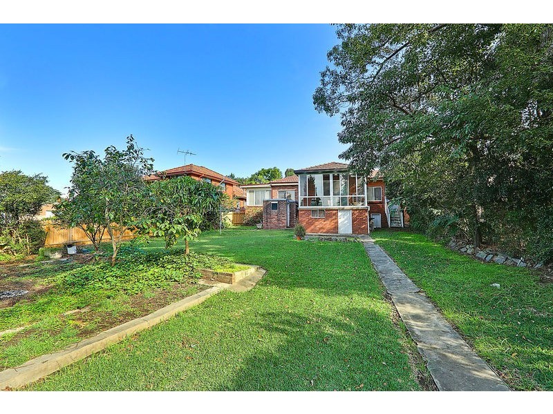 22 Crowley Crescent, Melrose Park NSW 2114